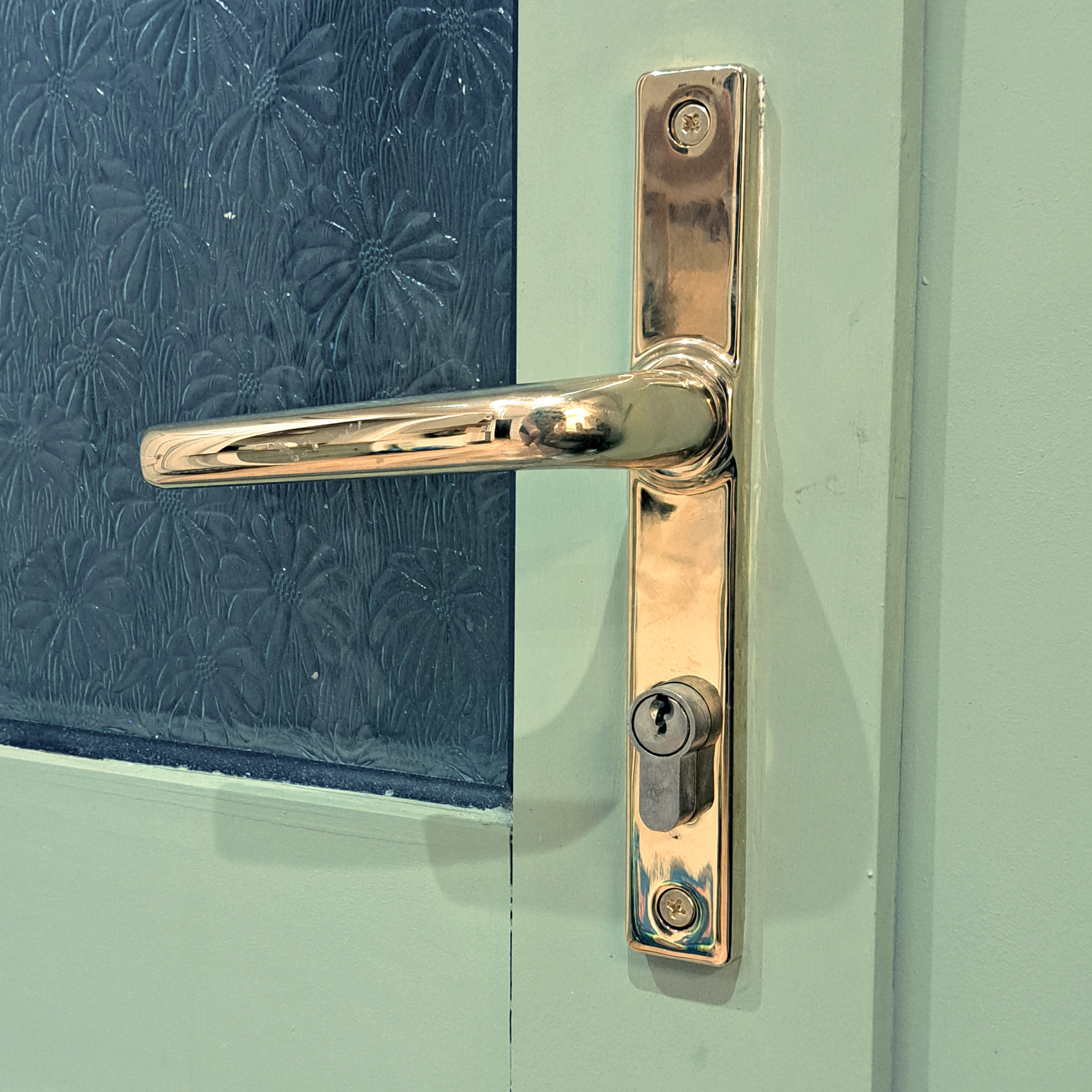 uPVC door handle replacement